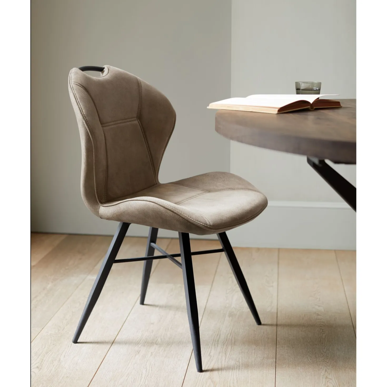Eetkamerstoel Loana Microvezel taupe